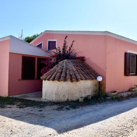 Agriturismo Ezzi Mannu Stintino Bagian luar foto